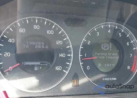 2008 Volvo Xc70 3.2 z USA, uszkodzony, nr VIN YV4BZ982881013249